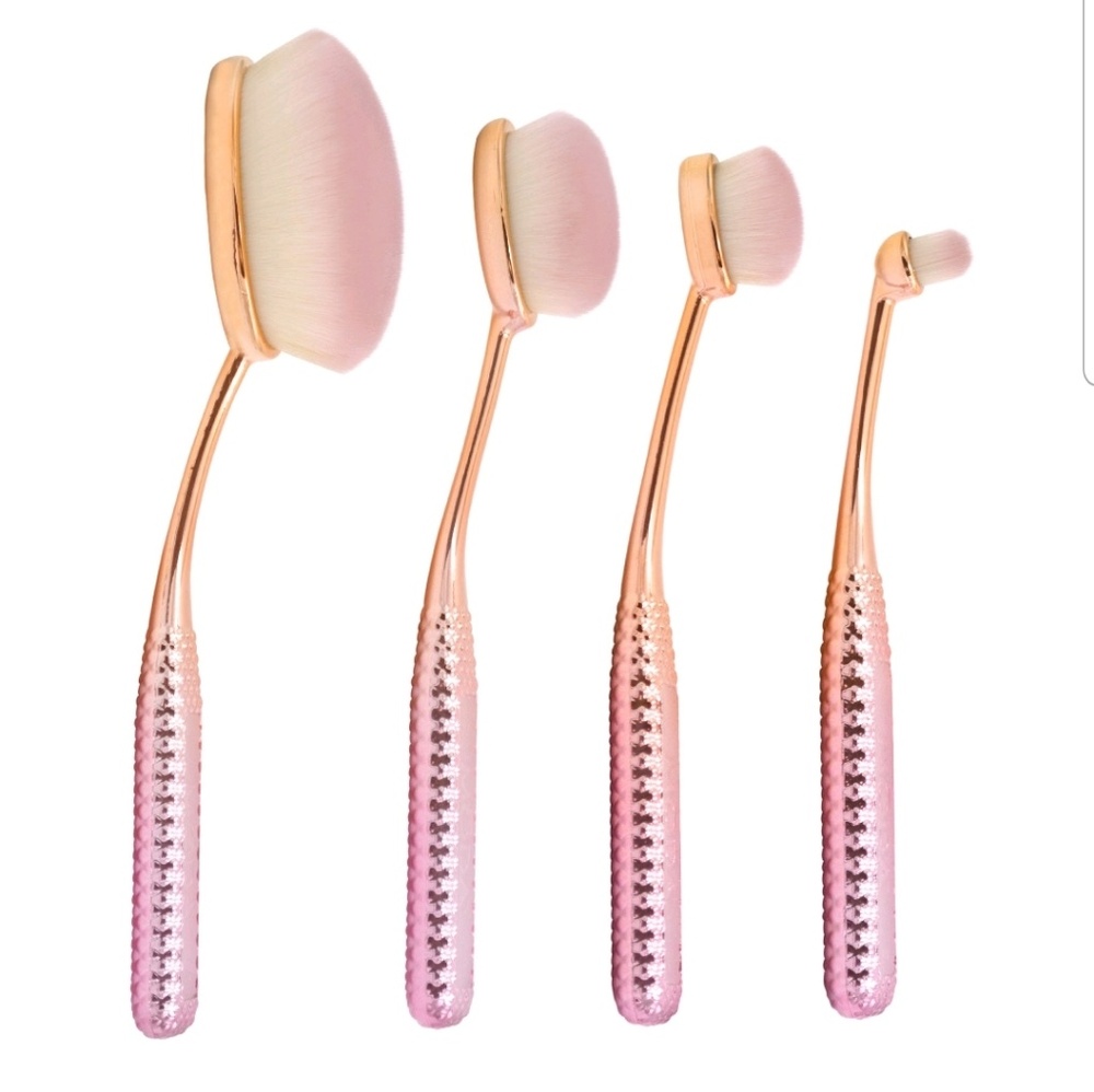 MODA ROSÈ 4Pc Face Perfecting Brush Kit